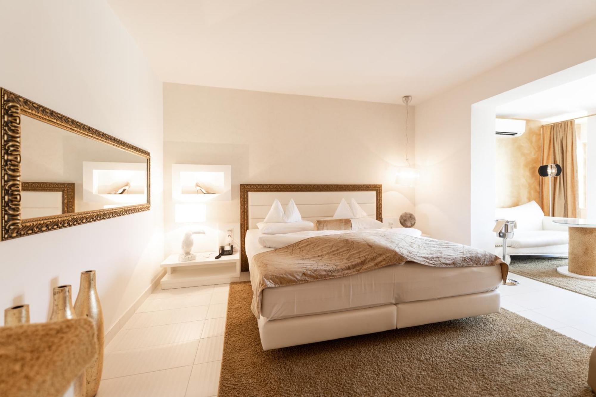 Maiers Kuschelhotel Loipersdorf Deluxe - Adults Only Fürstenfeld 外观 照片